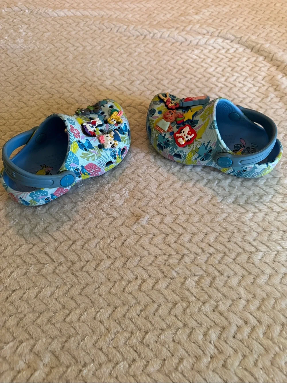 Disney Crocs Stitch Light Blue Floral Kids Clog Sandals with Character Jibbitz